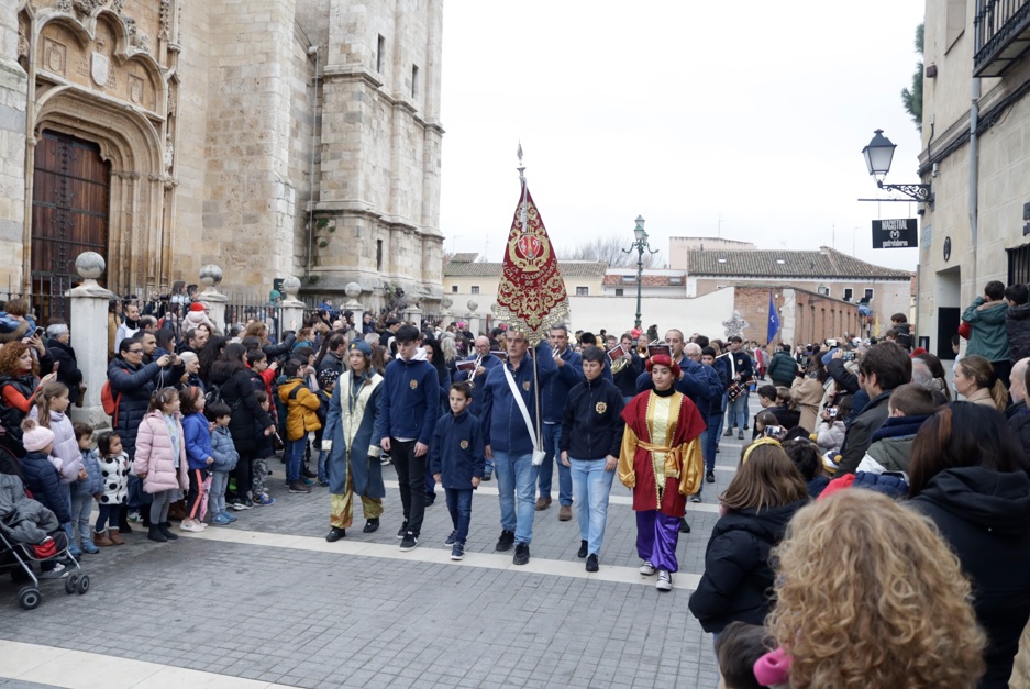 comitiva real alcala de henares catedral reyes palacio 24