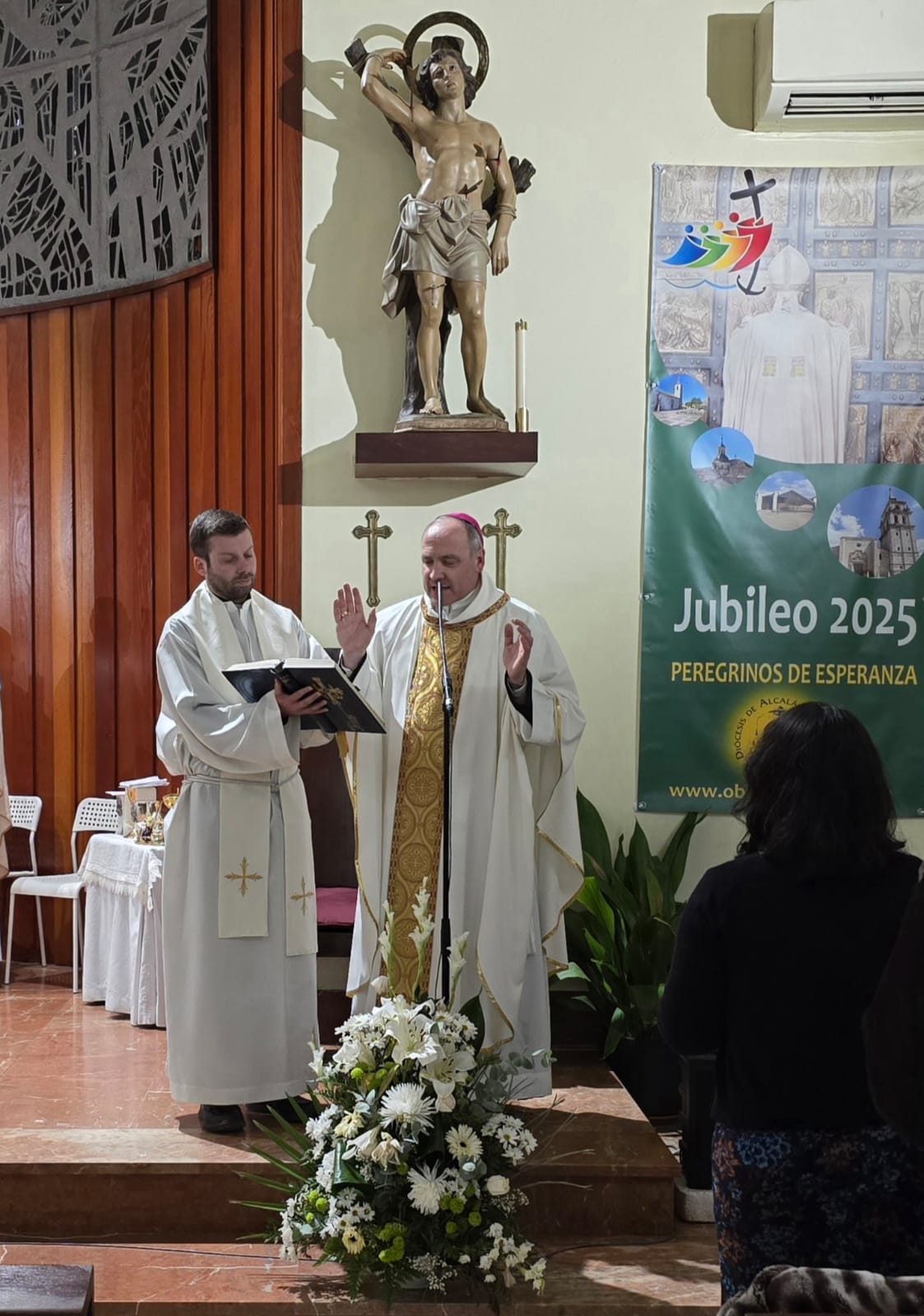 eucaristia visita pastoral velilla san antonio obispo antonio prieto