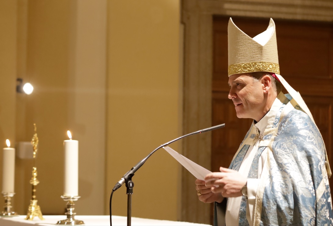 obispo de alcala de henares vigilia inmaculada 2023