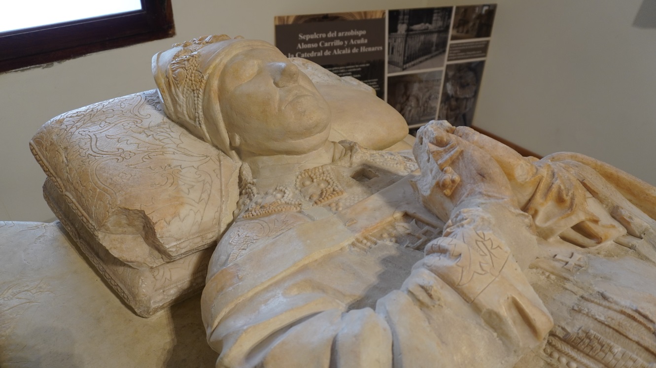 sepulcro arzobispo carrillo catedral alcala